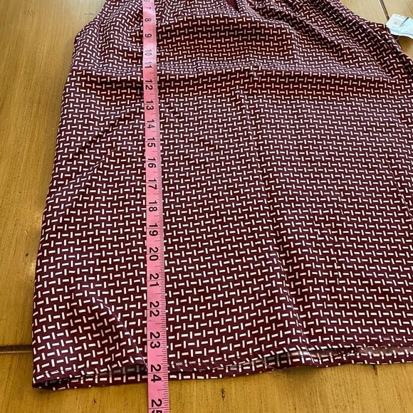 Judith & Charles Women’s Sleeveless Blouse Mathys Geo Print Plum New size 0-2 - Picture 9 of 12